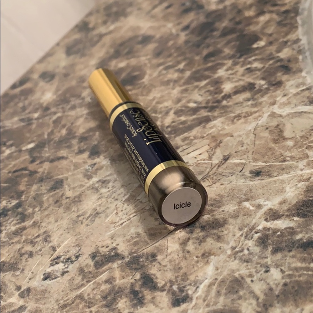 Lipsense Icicle *retired* color
